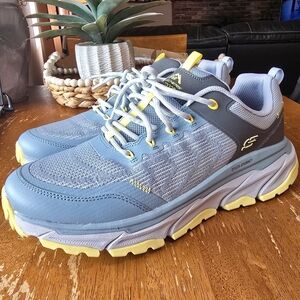 Skechers Light Blue and Yellow Sneakers